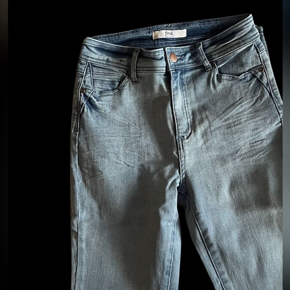 NWT Jeans Acid Wash